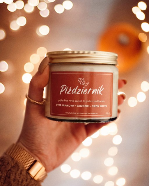 Piździernik - świeca sojowa (250 ml)